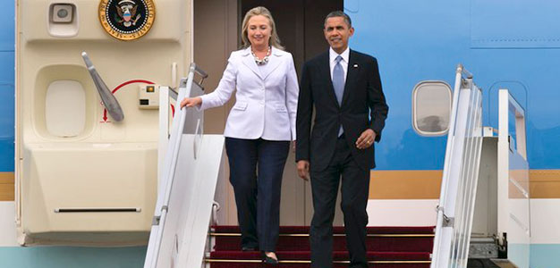 Clinton Obama_Air Force One Campaign trip