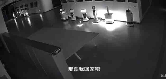 AI_robots_hangzhou_cctv_screenshot