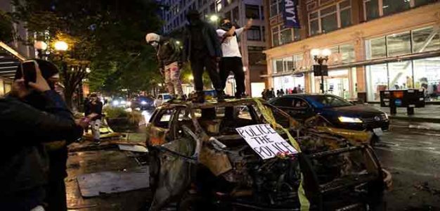 BLM_Protesters_2020_Seattle_GettyImages_Karen_Ducey