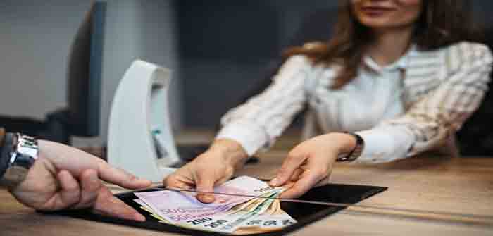 Banking_Shutterstock_hedgehog94