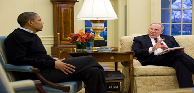 Barack_Obama-John_Brennan_White_House_Pete_Souza