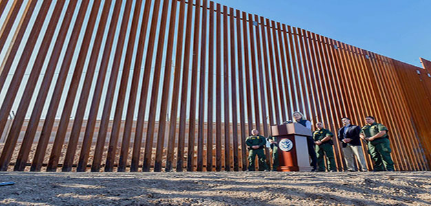 Border_Wall_626
