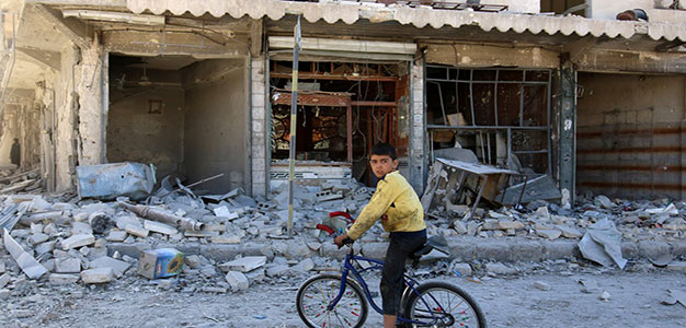 boy_on_bike_syria