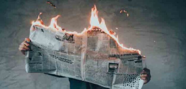 Burning_Newspaper_The_Epoch_Times