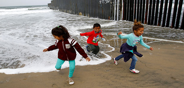 Children_Playing_at_Beach