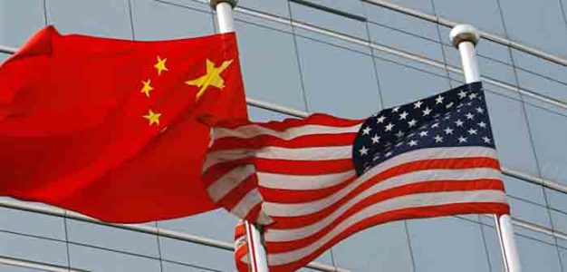 China_US_flags_GettyImages_Teh_Eng_Koon