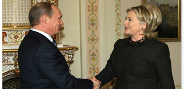 Clinton_Putin_handshake
