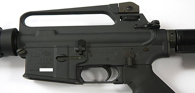 Colt_AR-15_Sporter_Lightweight_rifle_Flickr_Rainwater