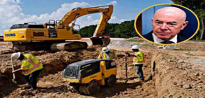 Construction_Worker_GettyImages_Allison_Joyce_Yuri_Gripas