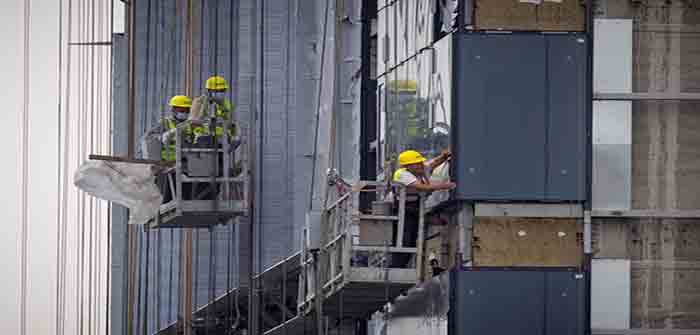 Construction_Workers_Reuters_Thomas_Peter