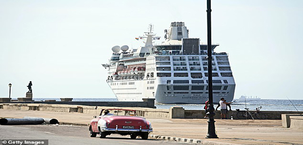 Cuba_Cruise_Liner