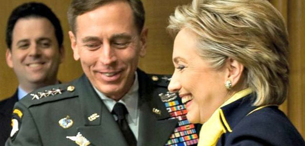 David-Petraeus-L-and-Hillary-Clinton_Getty-Images