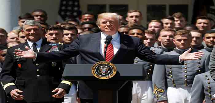 Donald_Trump_US_Military