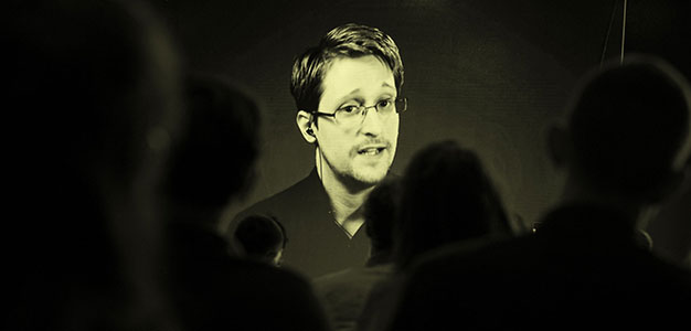 Edward_Snowden_NYT_Kayana_Szymczak