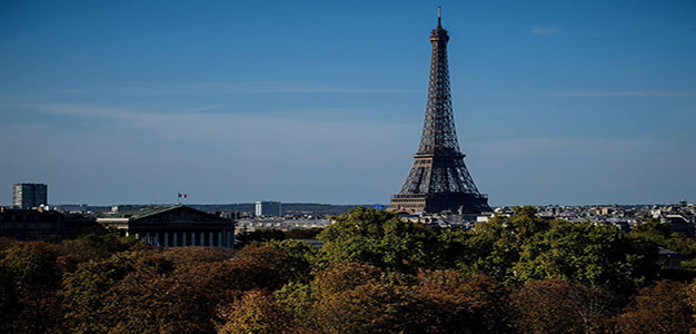 Eiffel_Tower_GettyImages_AFP_Philippe_Lopez