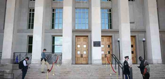 Entrance_to_Pentagon_GettyImages_Win_McNamee