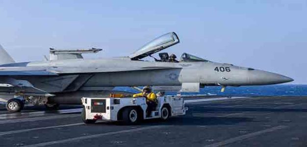 F-A-18E_Super_Hornet_fighte_-jet_US_Navy