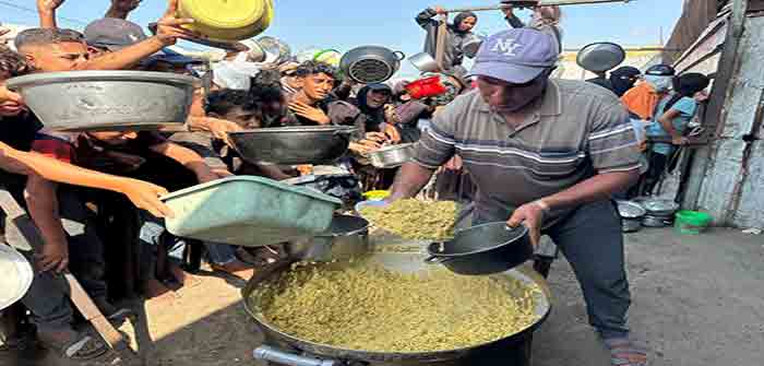 Gazans_Food_Aid