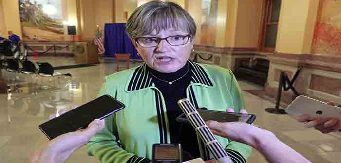 Gov_Laura_Kelly