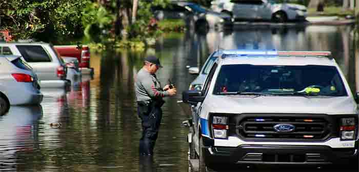 Hurricane_Milton_Hundreds_Rescued_by_First_Responders_Tampa_Bay_Times_Max_Chesnes