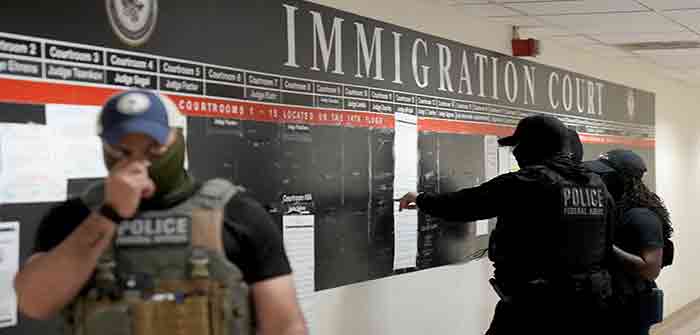 ICE_Immigration_Customs_Enforcement_GettyImages_Bryan_R_Smith
