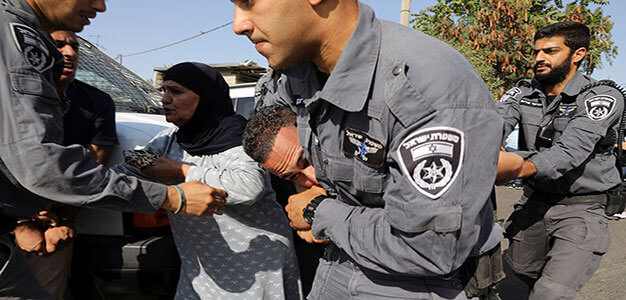 Israeli_Police_evict_Palestinian_family