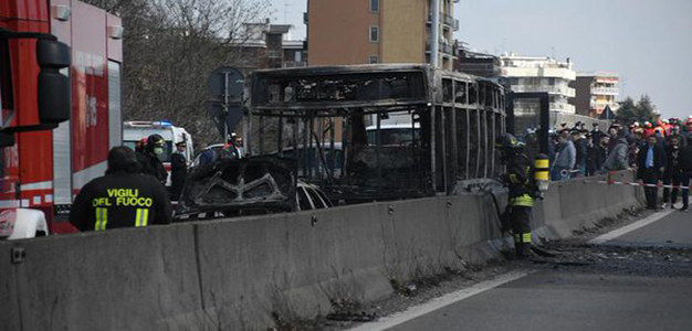 Italy_School_Bus_Fire