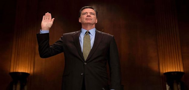 James_Comey_Being_Sworn-in