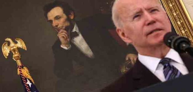 Joe_Biden_Abraham_Lincoln_portrait