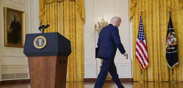 Joe_Biden_walking_away_from_podium