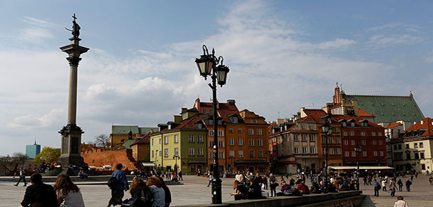 Old_Town_in_Warsaw_Poland_Reuters_Kacper_Pempel