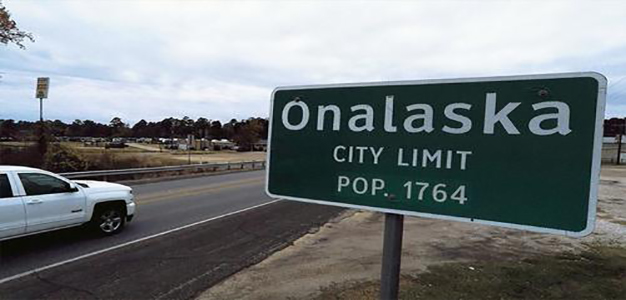 Onalaska_Welcome_Sign