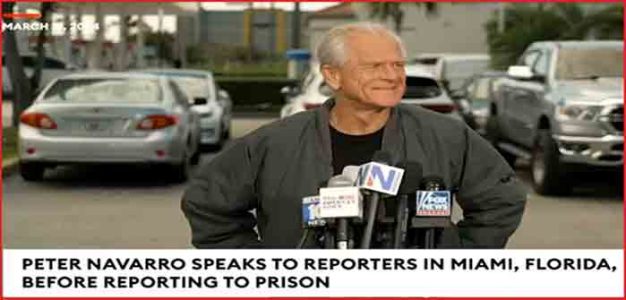 Peter_Navarro_Reporting_to_Prison