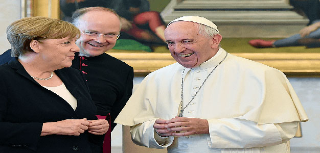 Pope_Francis_Angela_Merkel_GettyImages_Ettore_Ferrari