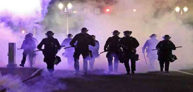 Riot_Police_Antifa_Riots_AP