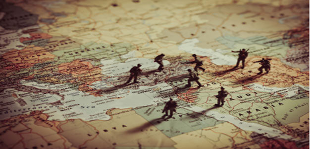 SYRIA_-soldiers_map_Shutterstock_Krill_Makarov