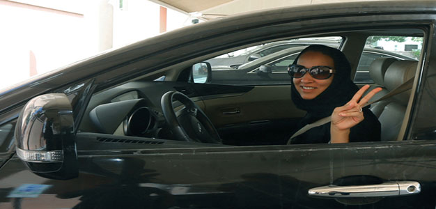 Saudi_women_drive_AFP