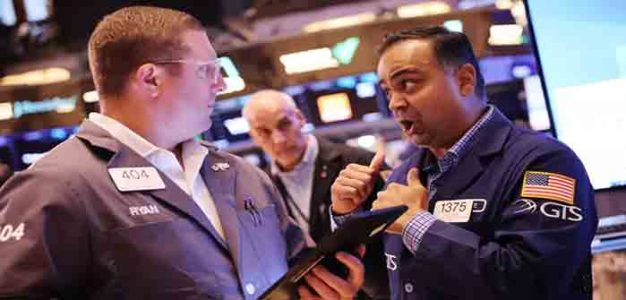 Stock_Market_Trader_gettyimages_Michael_M_Santiago