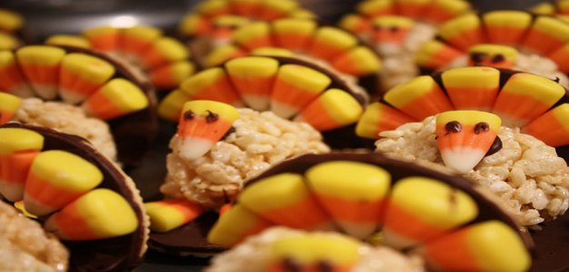 Thanksgiving_Candy_Corn_Turkeys