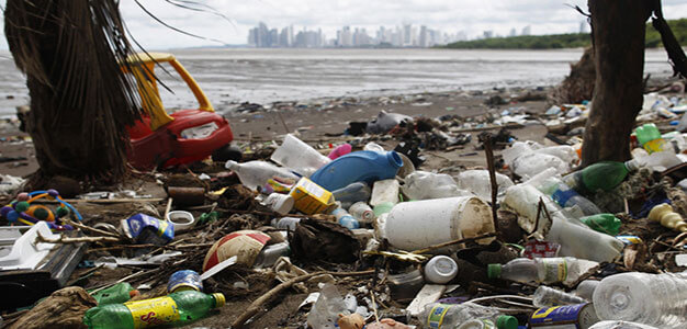 Trash_Plastic_Ocean_Beaches_Reuters_Carlos_Jasso