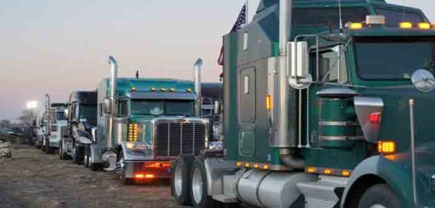 US_Trucker_Convoy_The_Epoch_Times_Enrico_Trigoso