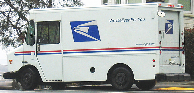 United_States_Postal_Service_Truck-1