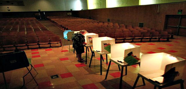 Voting_Booths_California_Eric_Thayer_AFPGetty