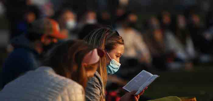 Woman_Reading_AP_Shafkat_Anowar