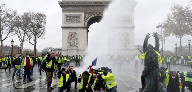 Yellow_Vest_Protests_France