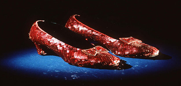 judy_garland_ruby_red_slippers