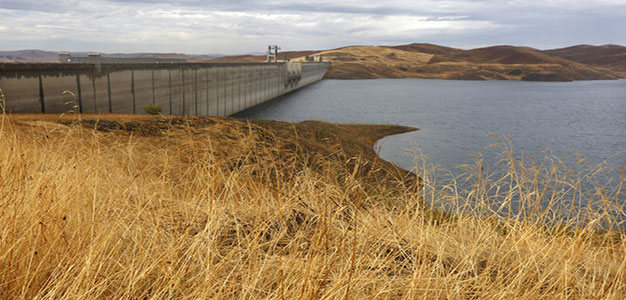 la_chronic_water_scarcity_millerton_lake