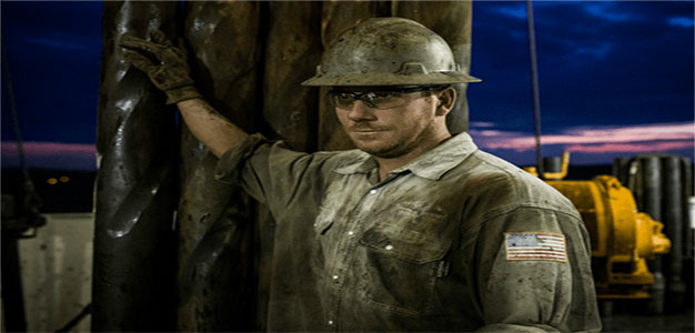 oil_rig_worker_GettyImages_Andrew_Burton