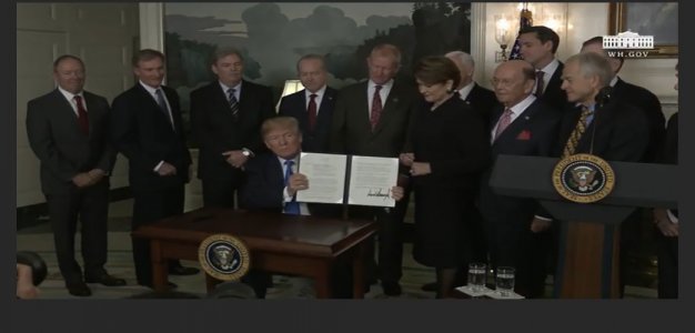 screenshot_03222018_at_1457_PM_EST_Trump_Signing_Intellectual_Property_Tariffs_2