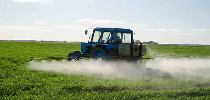 tractor_pesticide_fertilizer